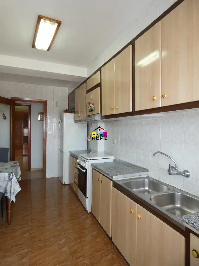 Cocina de Piso en venta en Castellón de la Plana / Castelló de la Plana con Amueblado y Balcón