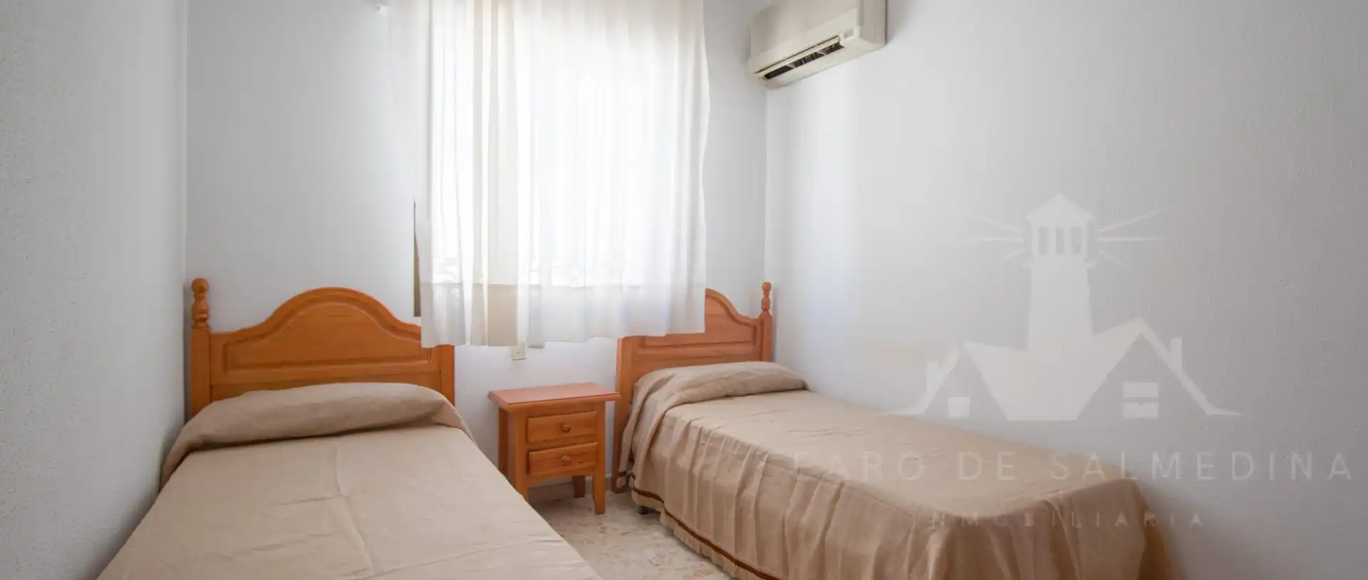 Habitación de Casa adosada en venta en Chipiona con Aire acondicionado, Trastero y Amueblado