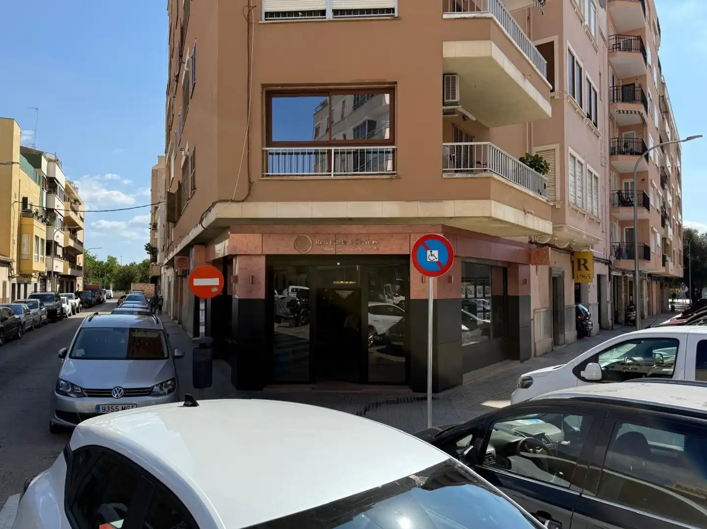 Exterior view of Commercial properties for sale in  Palma de Mallorca  with Air Conditioner