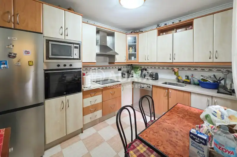 Kitchen of Houses for sale in Úbeda  with Air Conditioner, Heating and Terrace