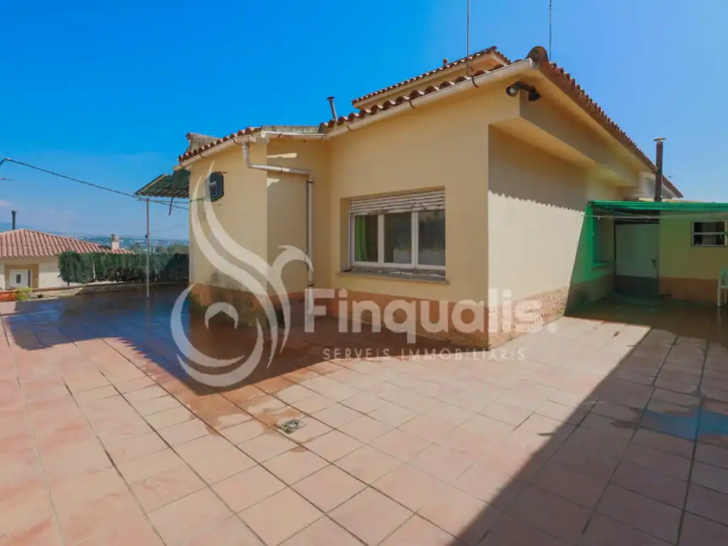 Vista exterior de Casa o chalet en venta en Santa Eulàlia de Ronçana