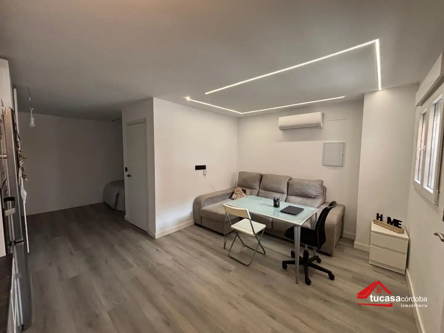 Living room of Commercial properties for sale in Córdoba  with Air Conditioner