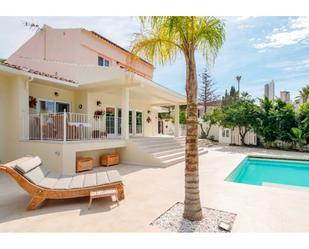 Vista exterior de Casa o xalet en venda en Benidorm