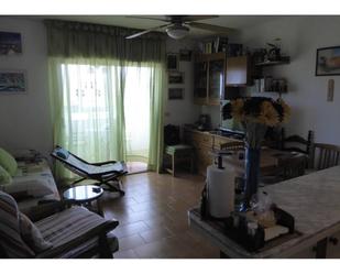 Sala d'estar de Apartament en venda en Peñíscola / Peníscola amb Aire condicionat i Balcó