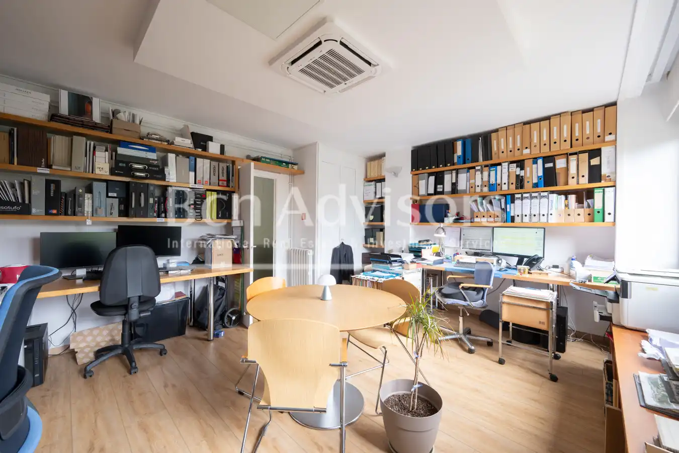 Piso en venta en Barcelona con Aire acondicionado, Calefacción y Jardín privado