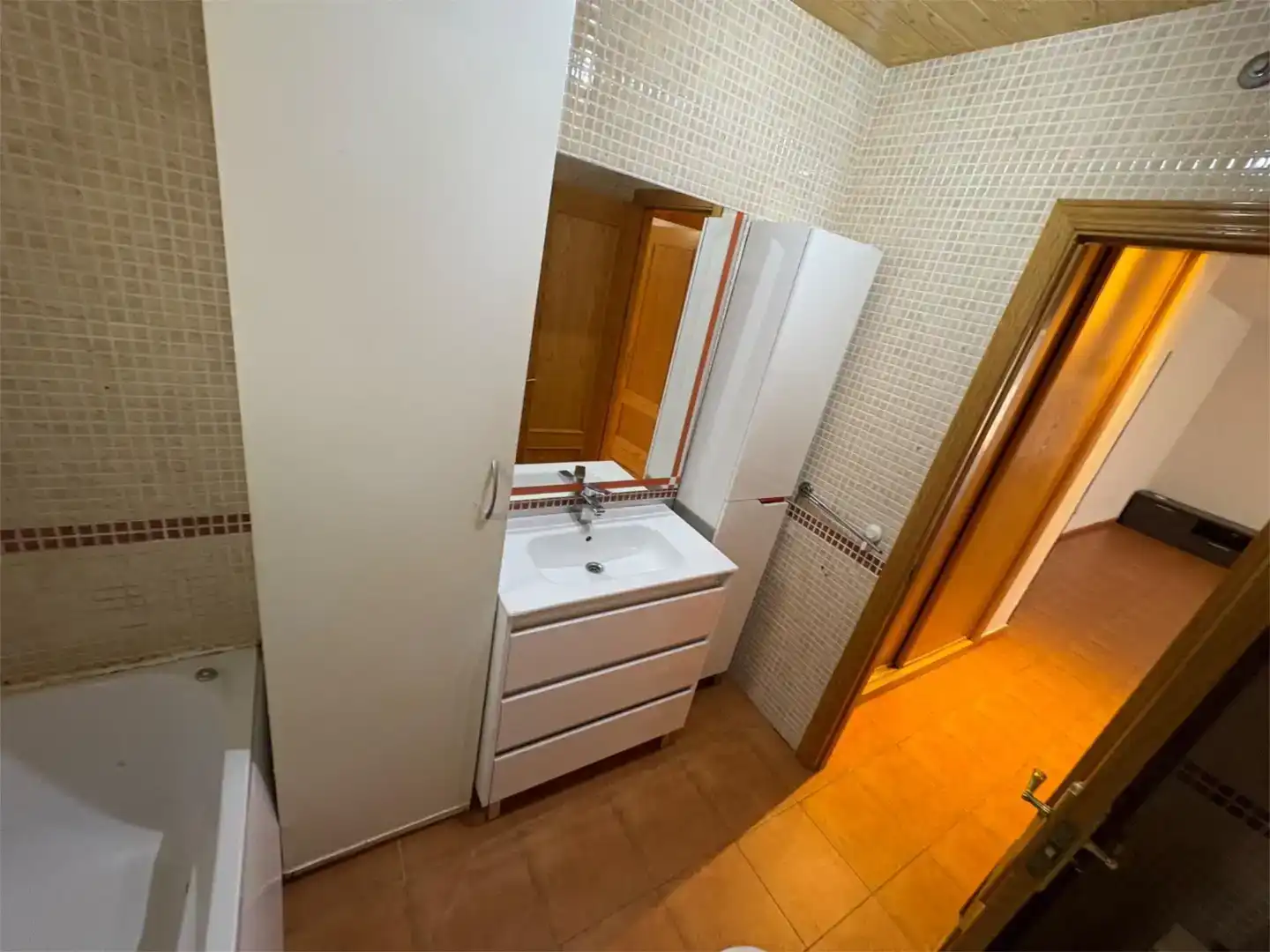 Bathroom of Flat for sale in Pioz  with Private garden