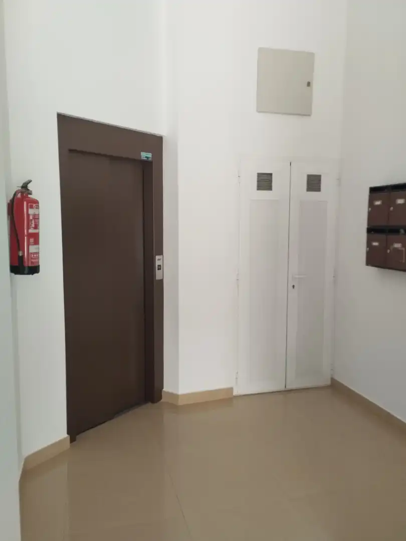 Wohnung zum Verkauf in Oliva de la Frontera mit Klimaanlage, Heizung und Terrasse