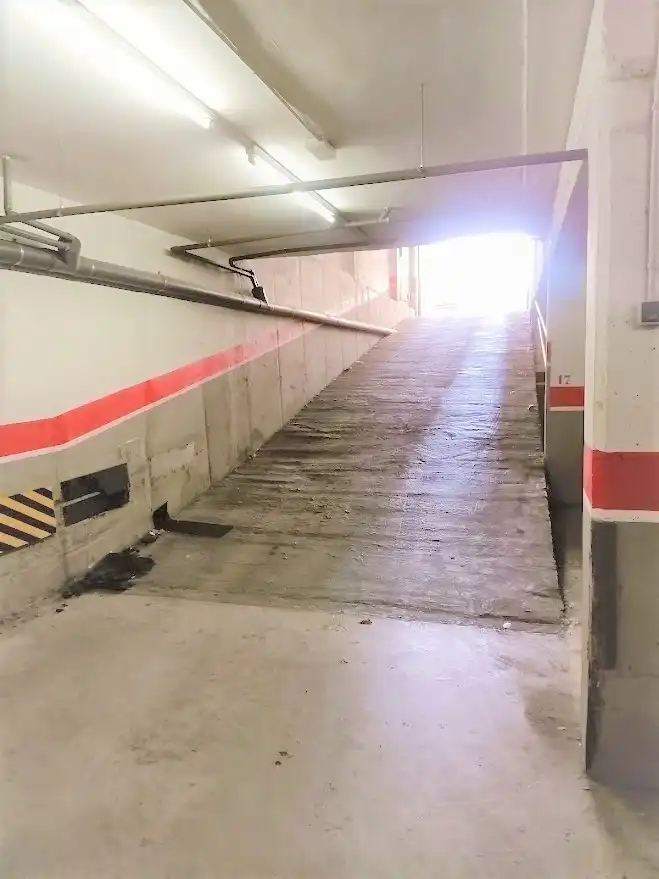 Garaje de alquiler en Lleida