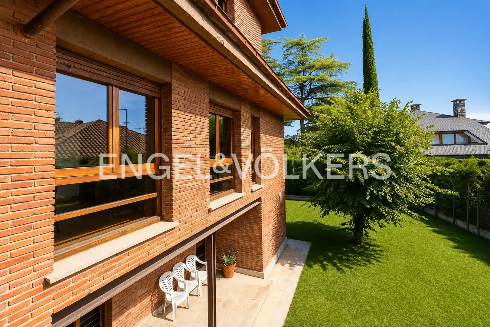 Vista exterior de Casa o chalet en venta en Manlleu con Calefacción, Jardín privado y Terraza