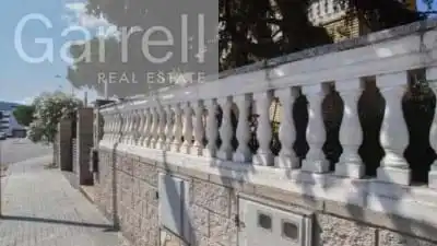 Vista exterior de Casa o chalet en venta en Llinars del Vallès