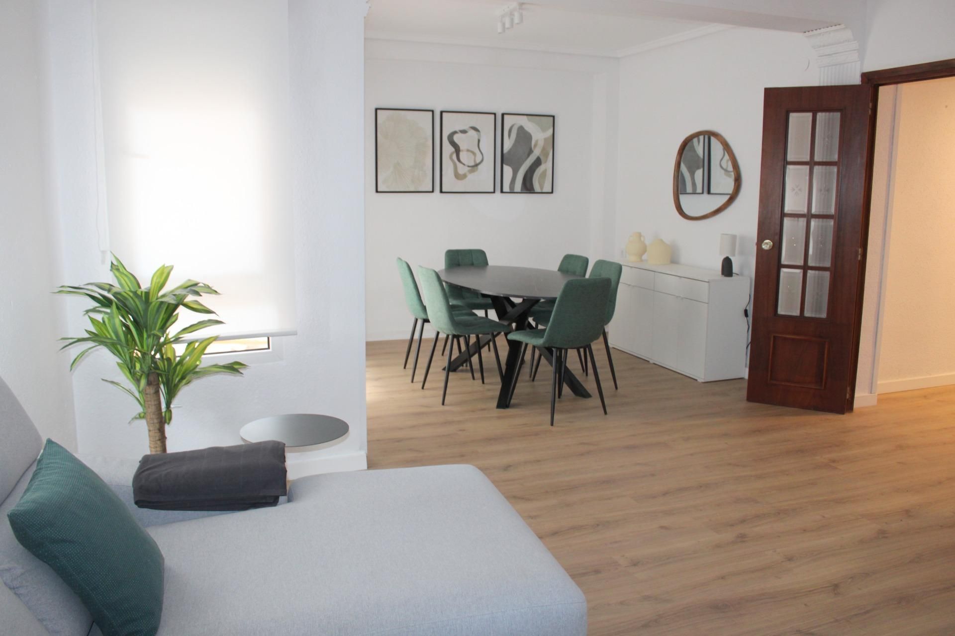 Dining room of Flat to rent in Oliva  with Air Conditioner, Heating and Balcony