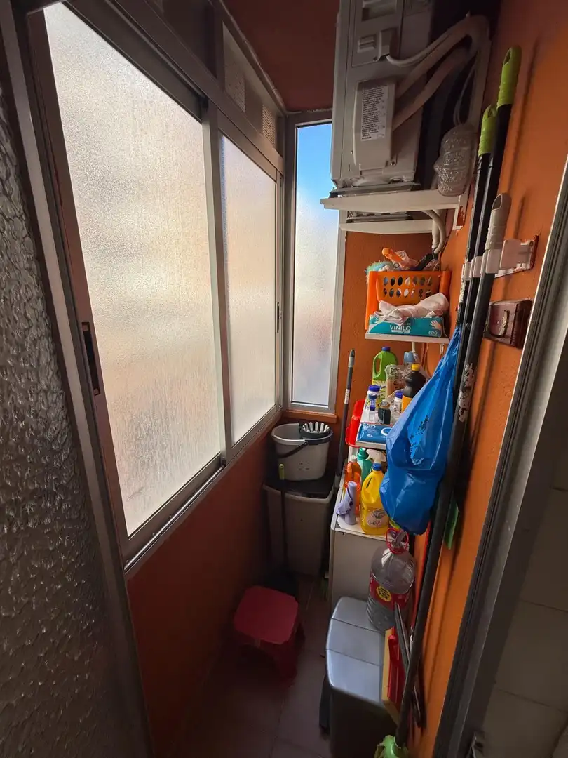 Terrasse von Wohnung zum Verkauf in Valencia mit Klimaanlage und Balkon