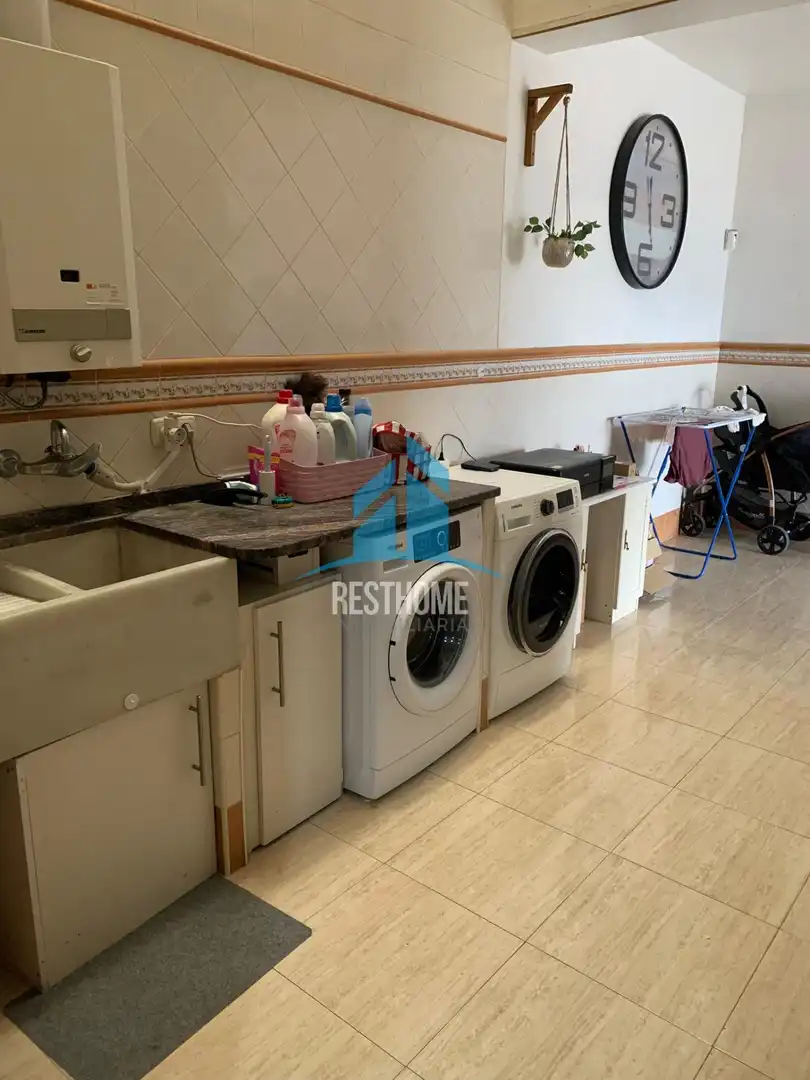Cuina de Casa o xalet en venda en Carcaixent amb Aire condicionat, Terrassa i Moblat