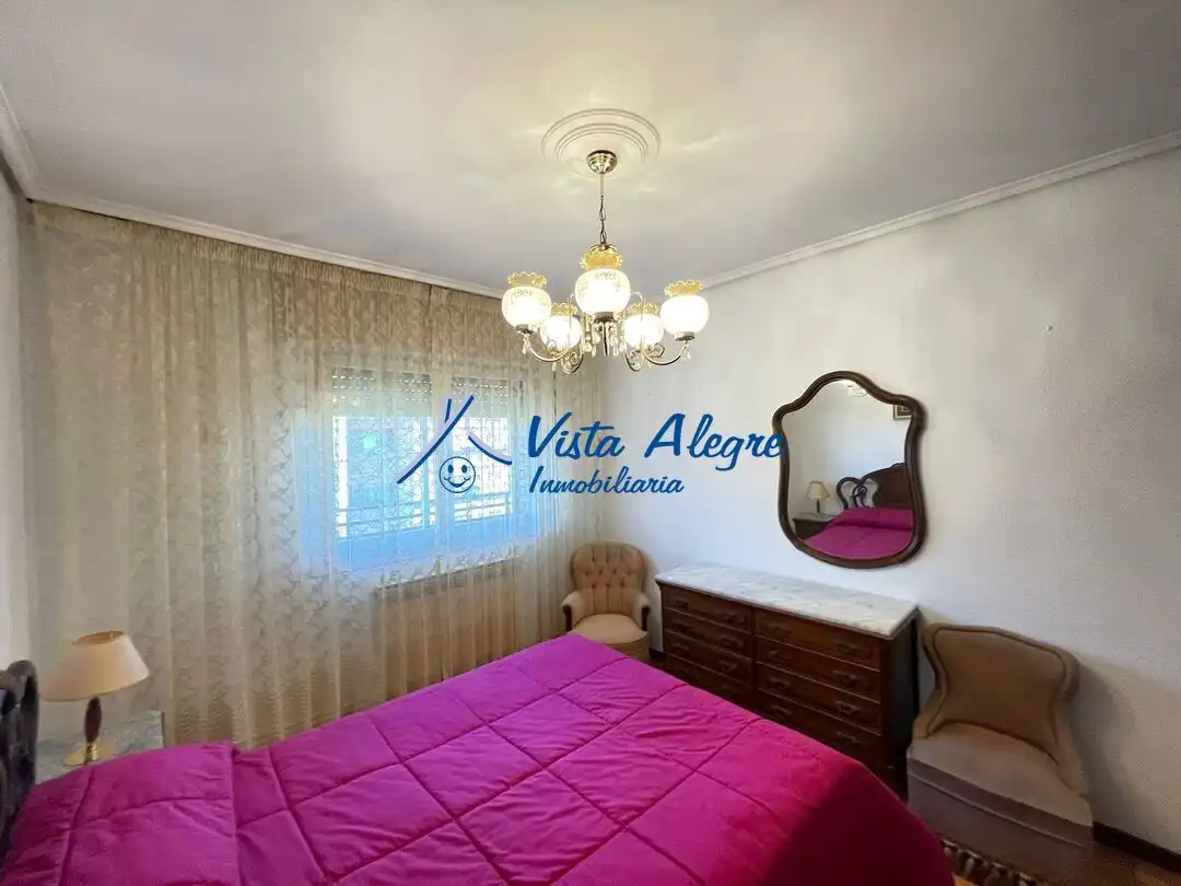 Habitación de Piso en venta en Haro con Calefacción, Terraza y Amueblado