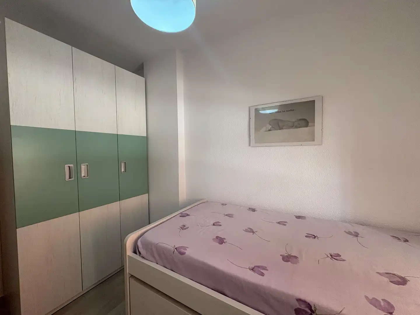 Dormitori de Pis de lloguer en Guardamar del Segura amb Aire condicionat, Calefacció i Terrassa