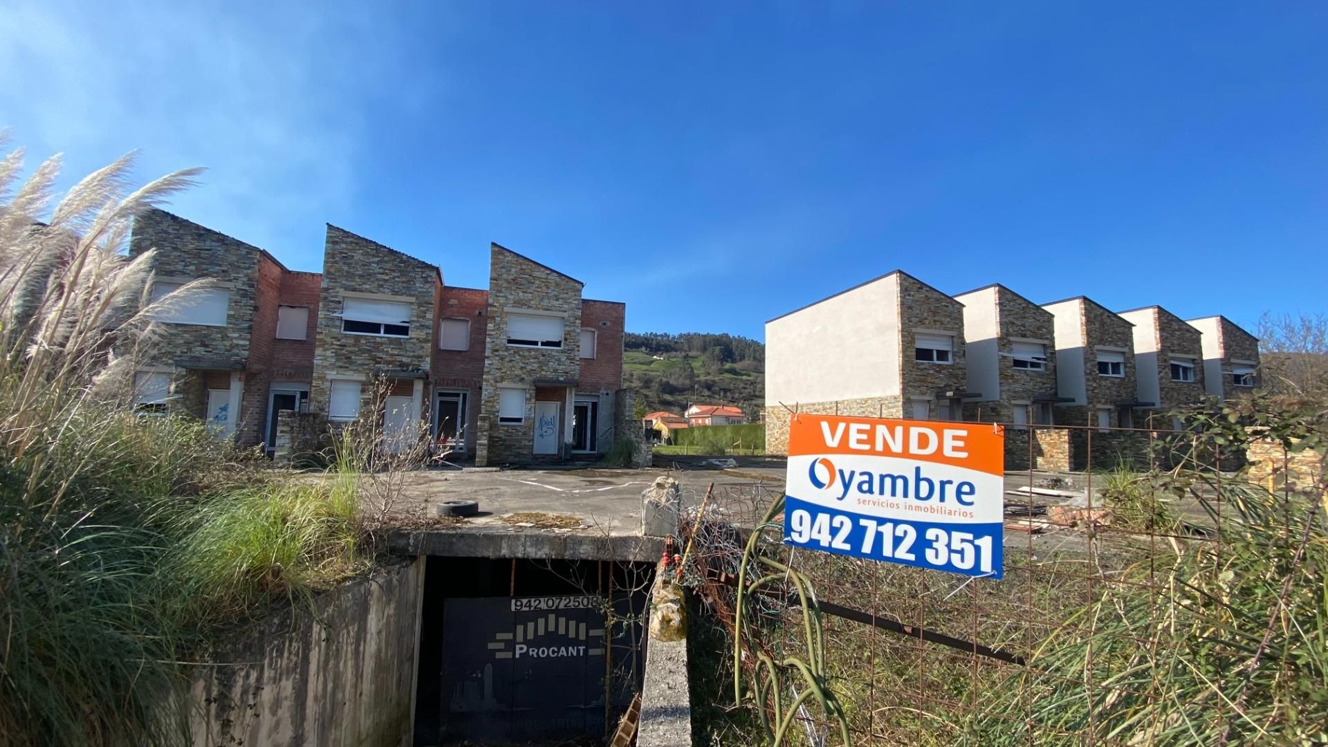 Edifici en venda en Los Corrales de Buelna 