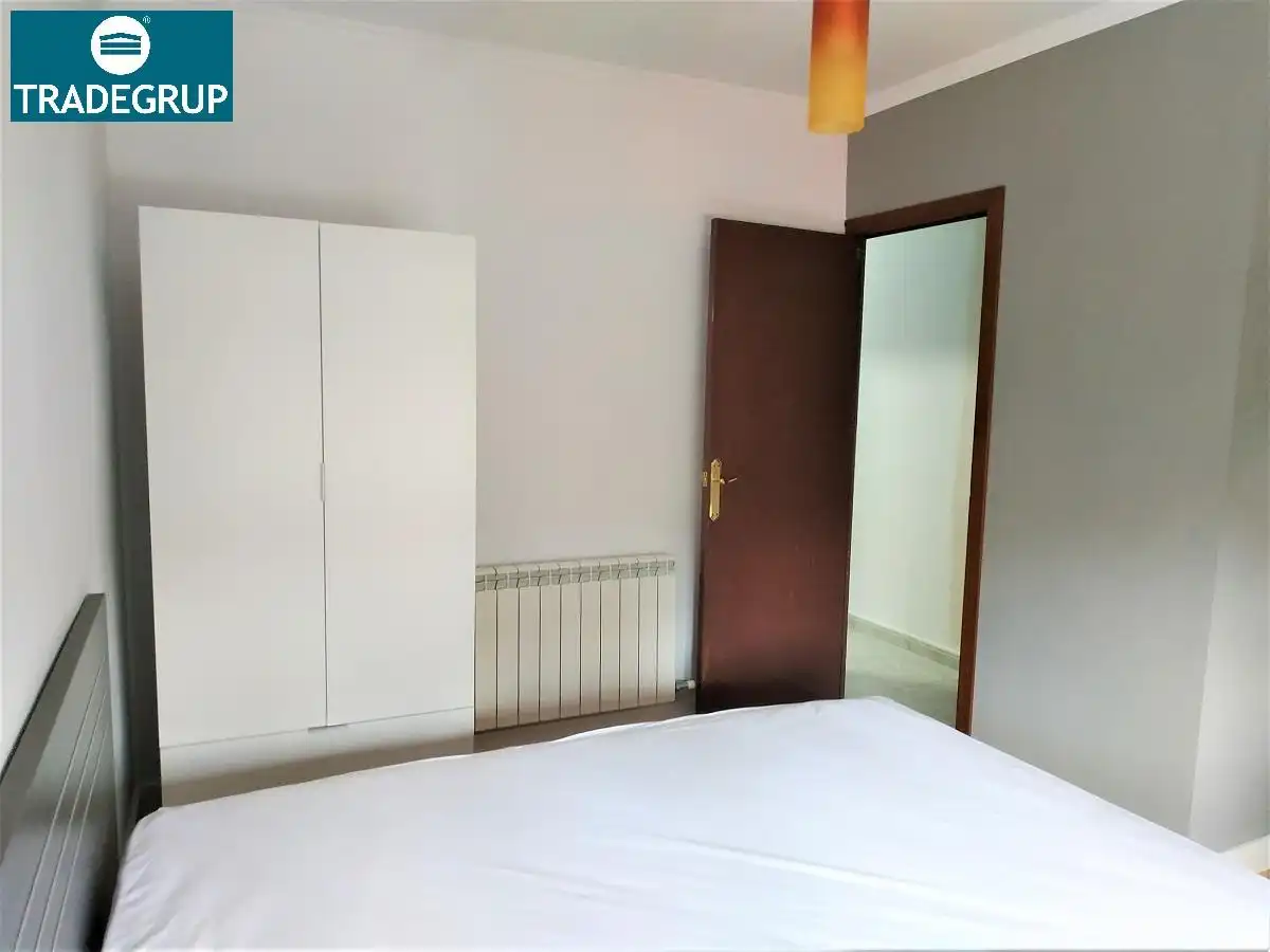 Habitación de Piso en venta en Igualada con Calefacción, Terraza y Amueblado