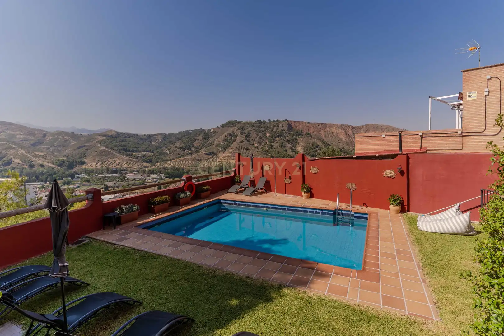 Piscina de Edificio en venta en Cenes de la Vega con Piscina comunitaria