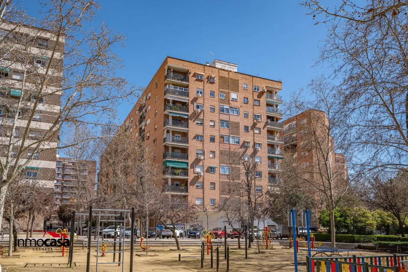 Exterior view of Flat for sale in Granada  with Air Conditioner, Heating and Balcony