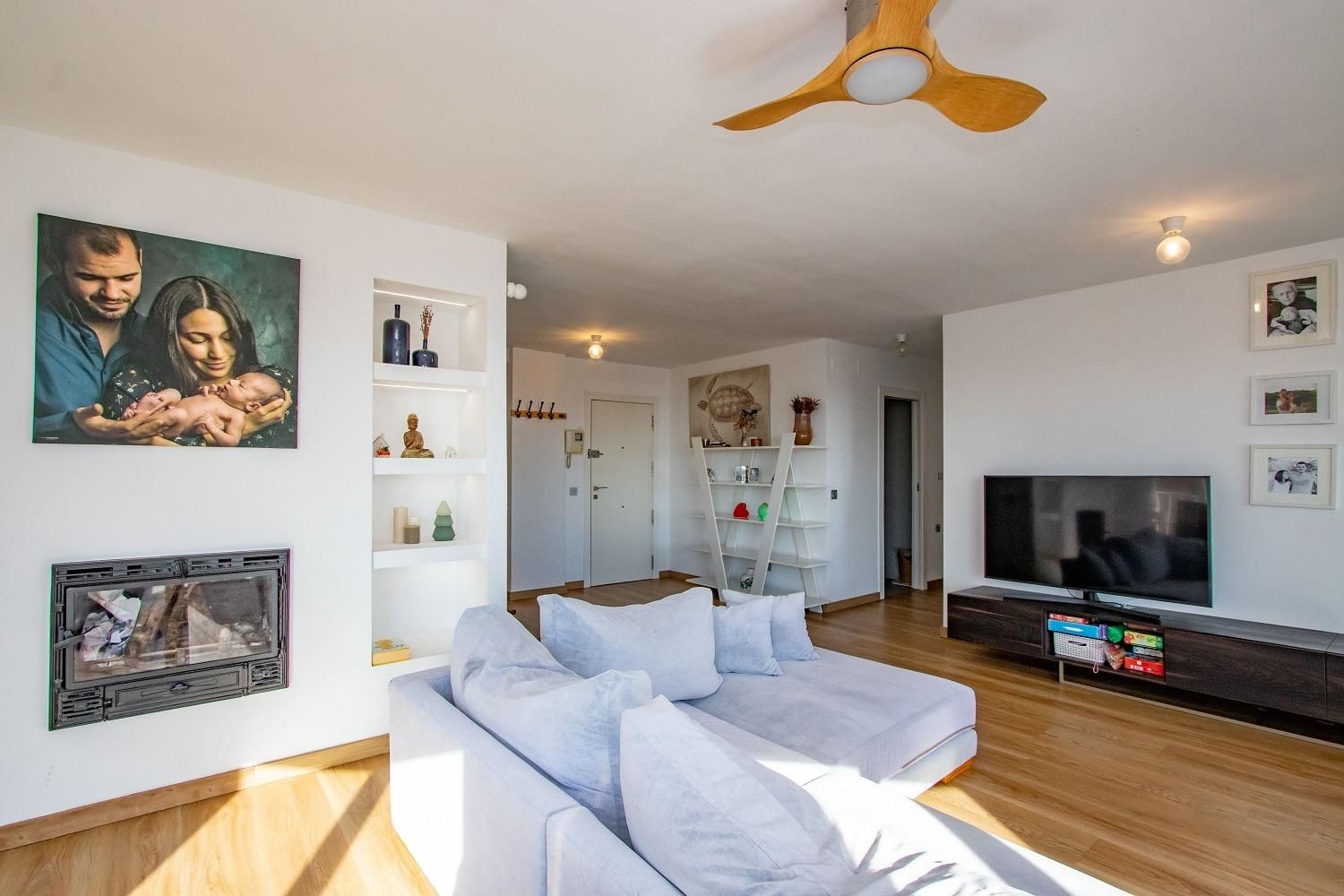 Living room of Flat for sale in Vila-real  with Parquet flooring, Storage room and Balcony