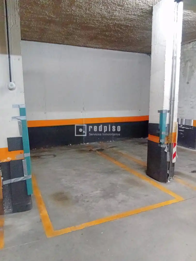 Parking de Piso en venta en Madrid con Terraza