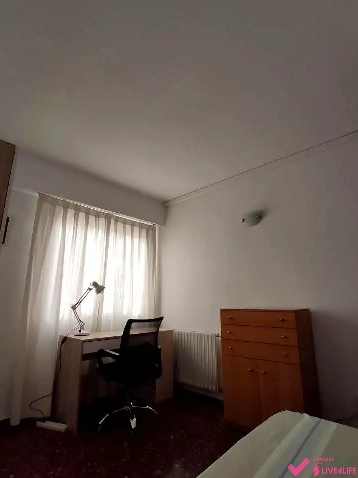Bedroom of Flat for rent in Valencia  with Air Conditioner, Heating and Furnished