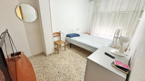 Foto 4 de Pis en venda a Plaza de Toros - Avenida Chapí - Trinquete, Elda