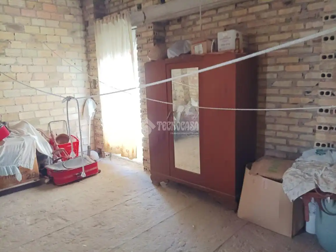 Houses for sale in Arahal