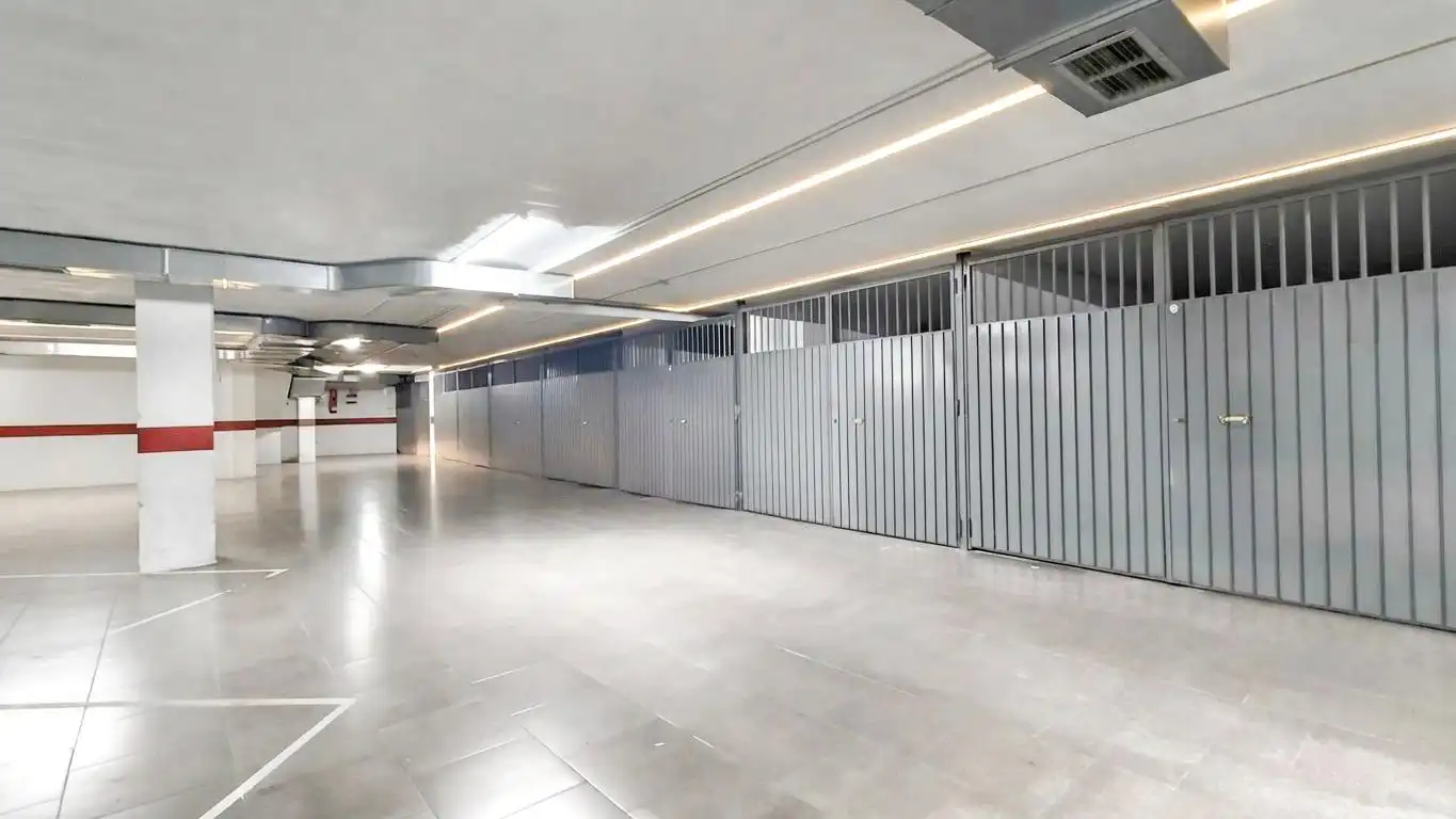 Piso en venta en Puertollano con Calefacción, Terraza y Balcón