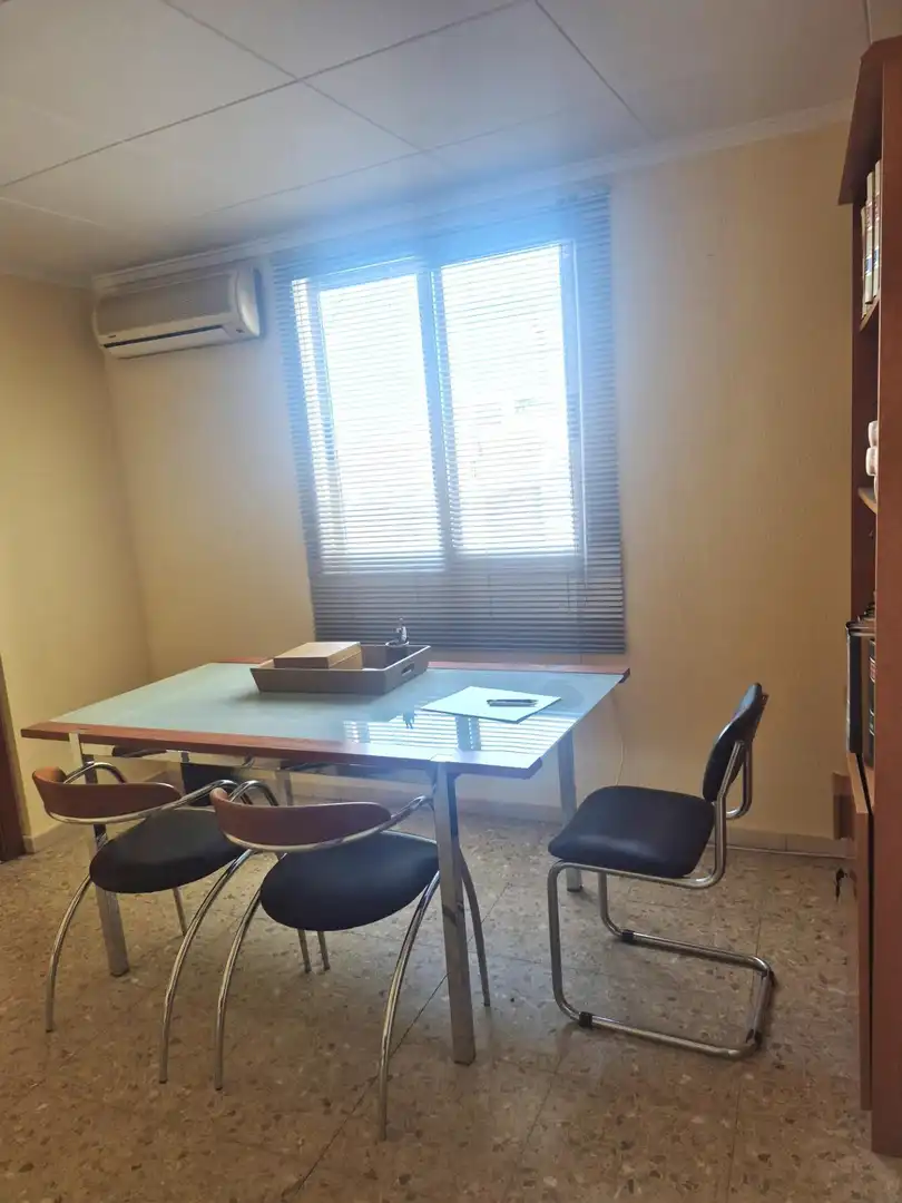 Ufficio con ascensore in affitto a Centro, imagen 4