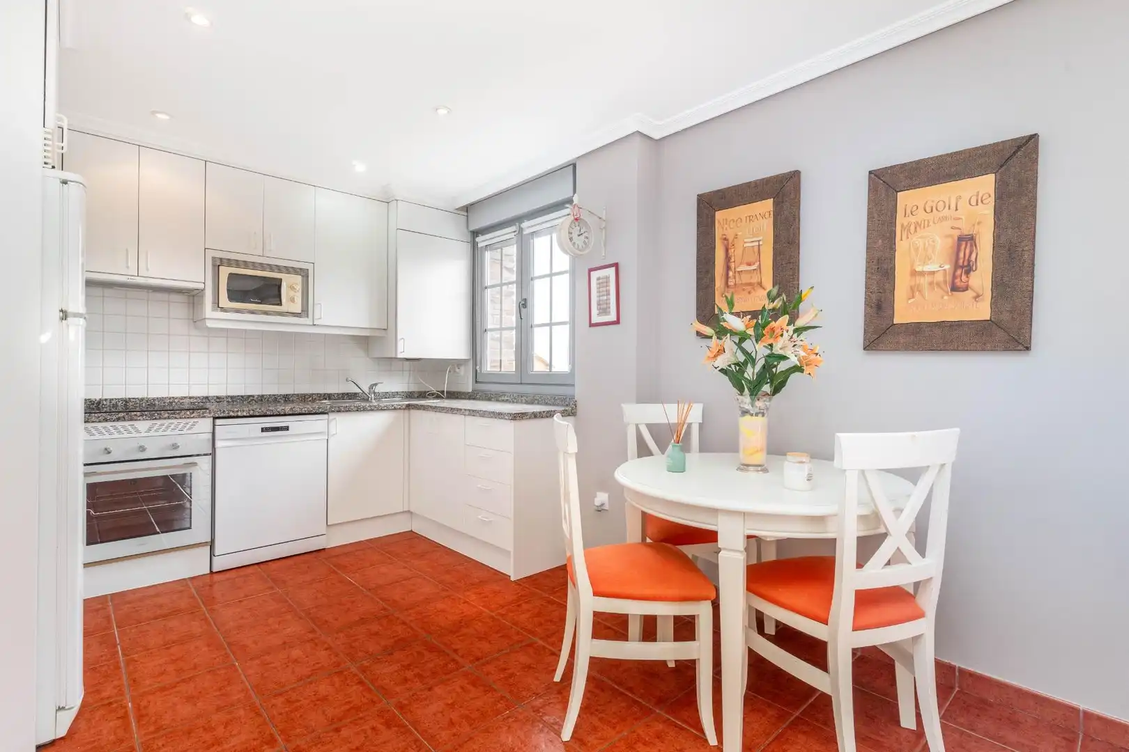 Cocina de Piso en venta en Tapia de Casariego con Calefacción y Amueblado