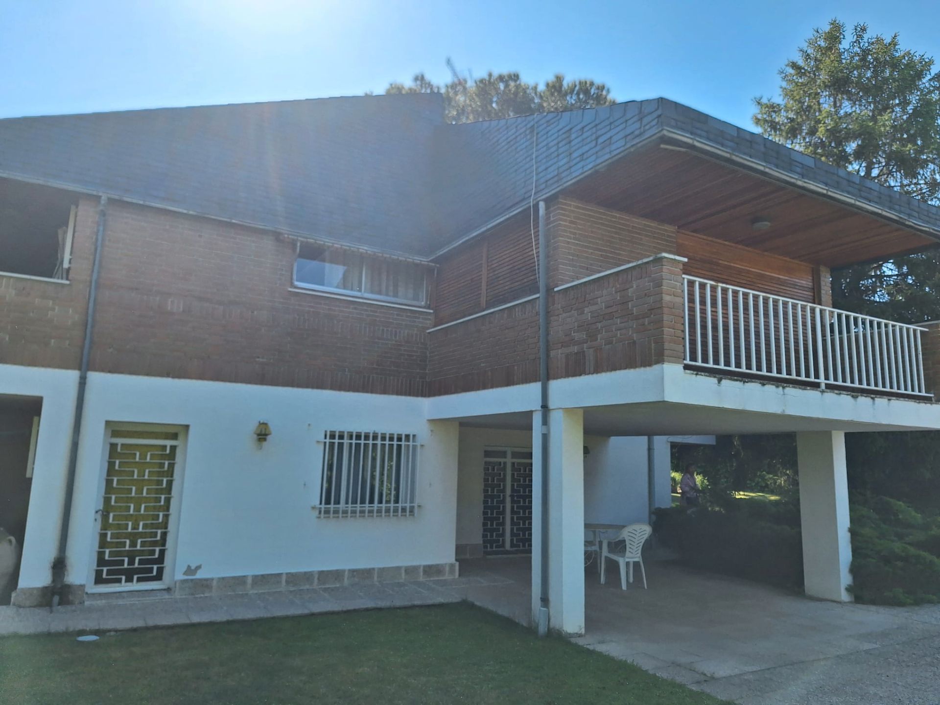 Vista exterior de Casa o chalet en venta en Las Rozas de Madrid con Calefacción, Jardín privado y Terraza