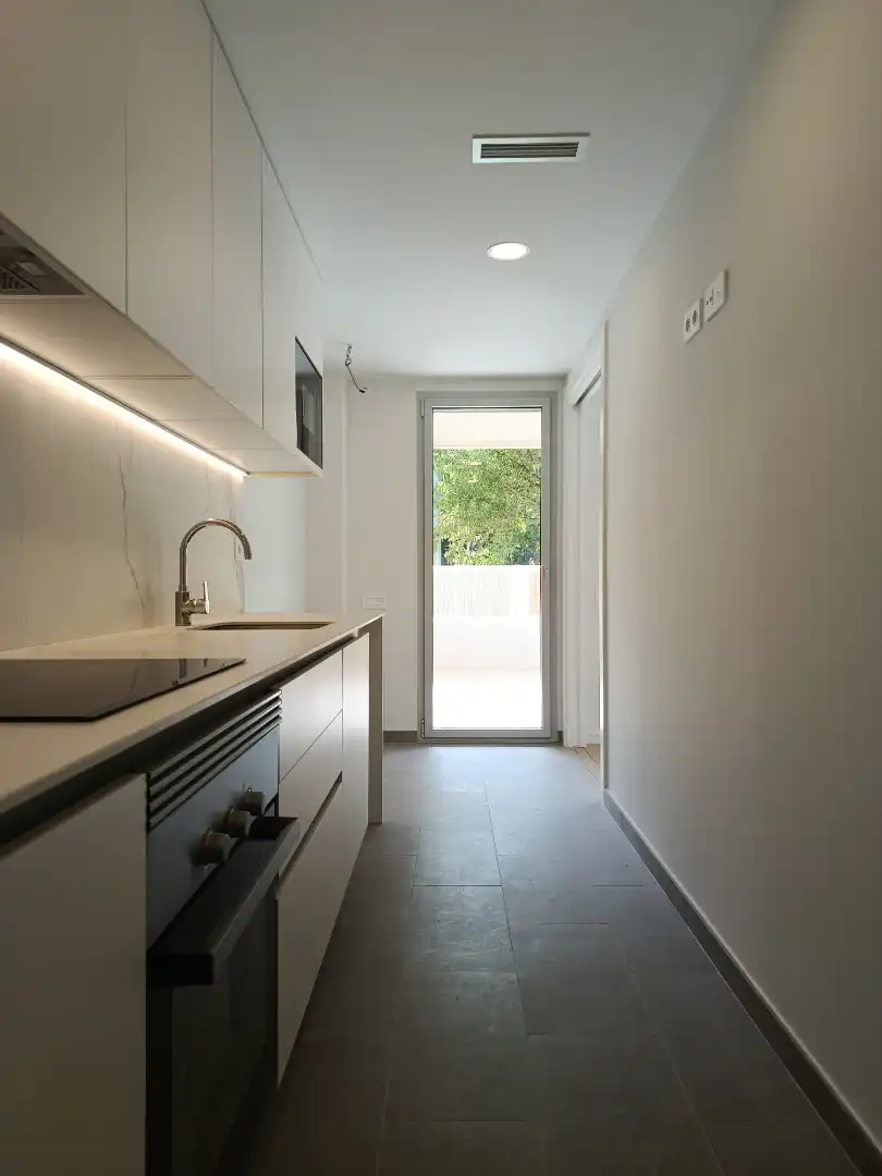 Erdgeschosswohnung mit Pool zum Verkauf in Carrer de Roberto Bolaño Ávalos, imagen 13