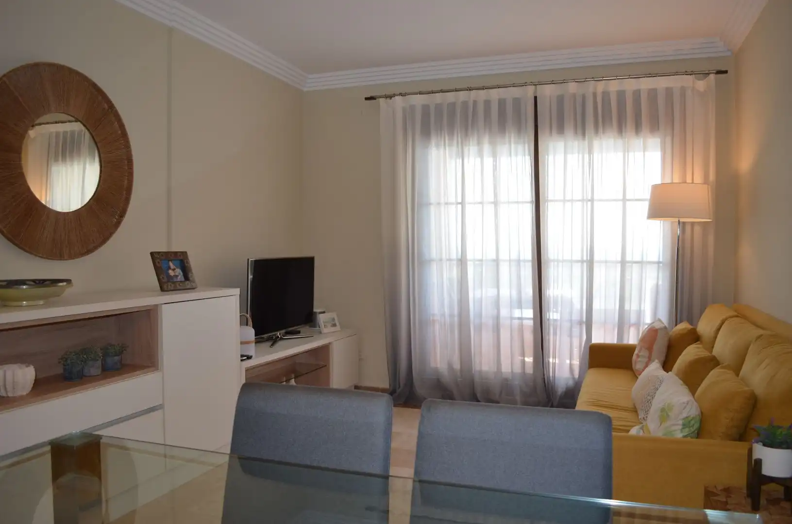 Wohnzimmer von Wohnungen zum Verkauf in Ayamonte mit Klimaanlage, Terrasse und Abstellraum