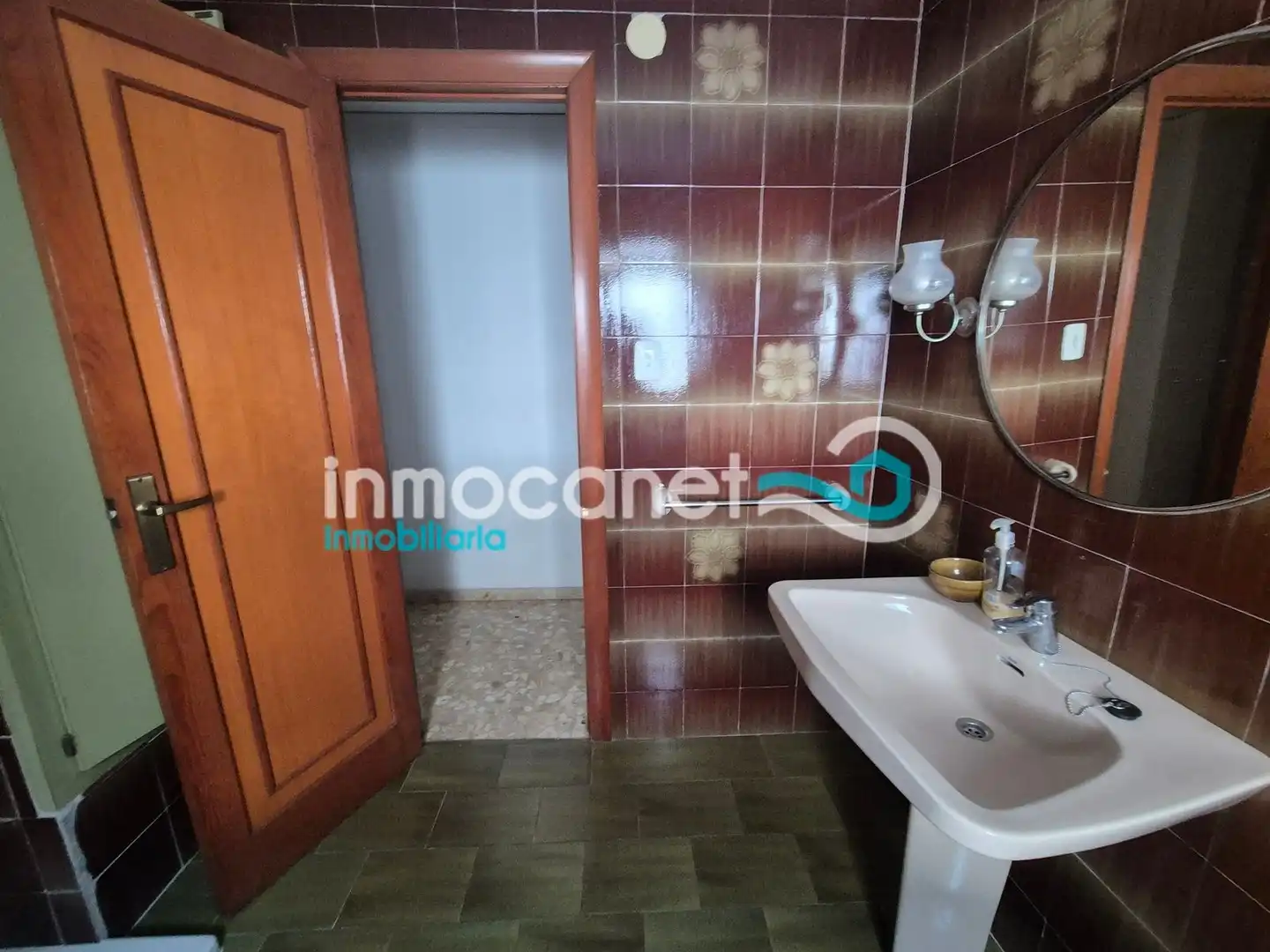 Bany de Casa o xalet en venda en Oliva amb Terrassa i Traster