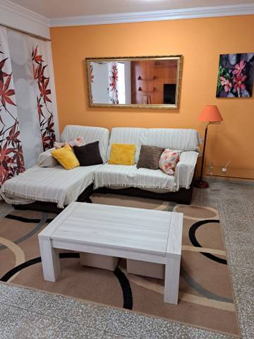 Piso en Alquiler en Calle Calatayud, 3 en Barrio de Peral - San Félix