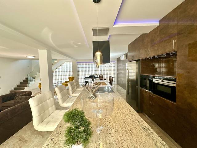 Casa-chalet en Venta en Paseo Paseo Mayor, 1, 1 en Rebolledo