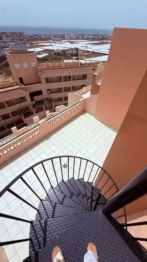 Terrassa de Pis en venda en Roquetas de Mar amb Terrassa i Piscina comunitària