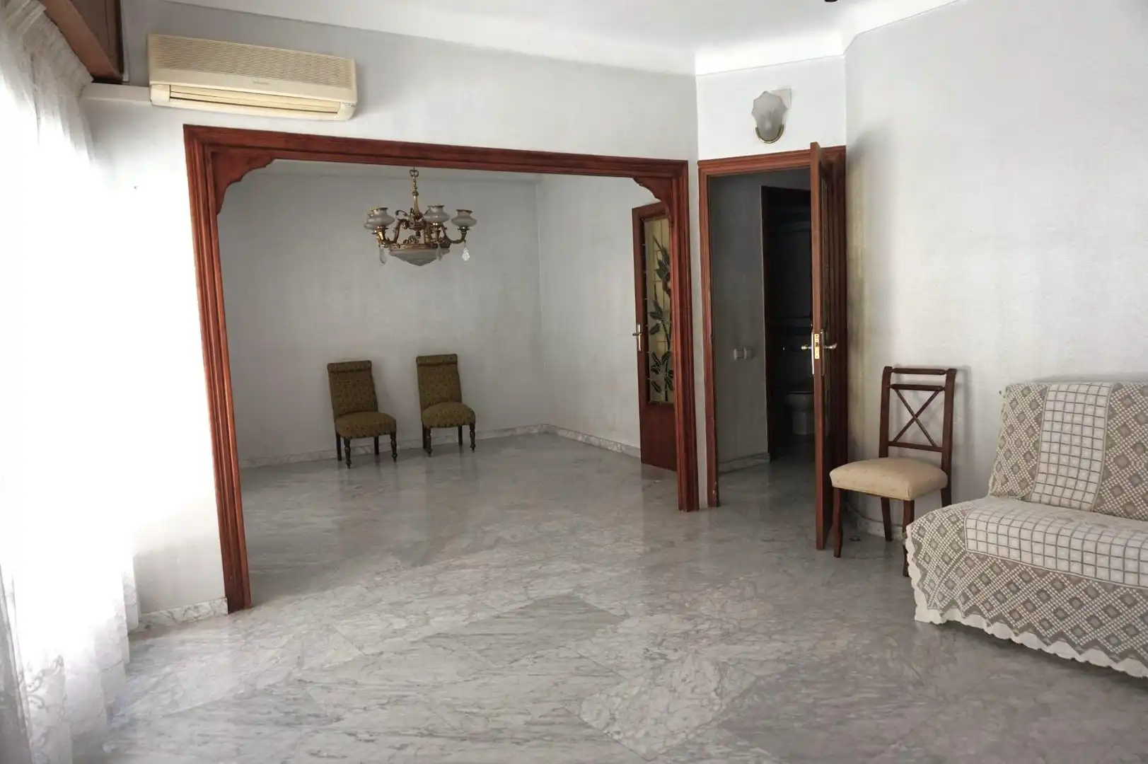 Sala de estar de Piso en venta en Elche / Elx con Aire acondicionado, Trastero y Balcón