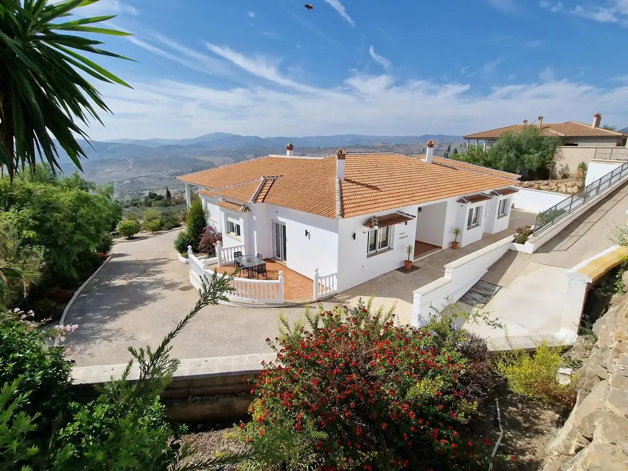 Vista exterior de Casa o chalet en venta en Periana con Aire acondicionado, Terraza y Piscina