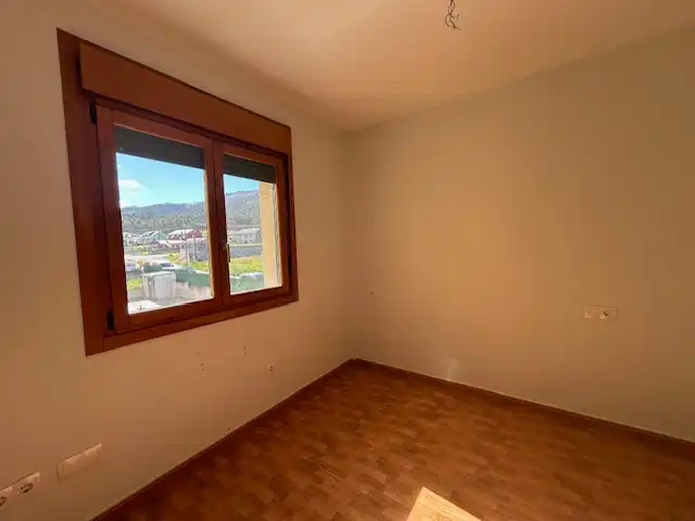 Bedroom of Flat for rent in Barreiros  with Heating, Parquet flooring and Terrace