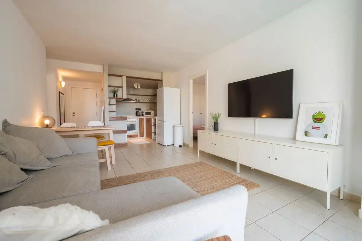 Piso con piscina en venta en Av. 8 d'Agost, imagen 4