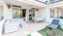 Terrassa de Apartament en venda en Dénia amb Aire condicionat, Calefacció i Jardí privat