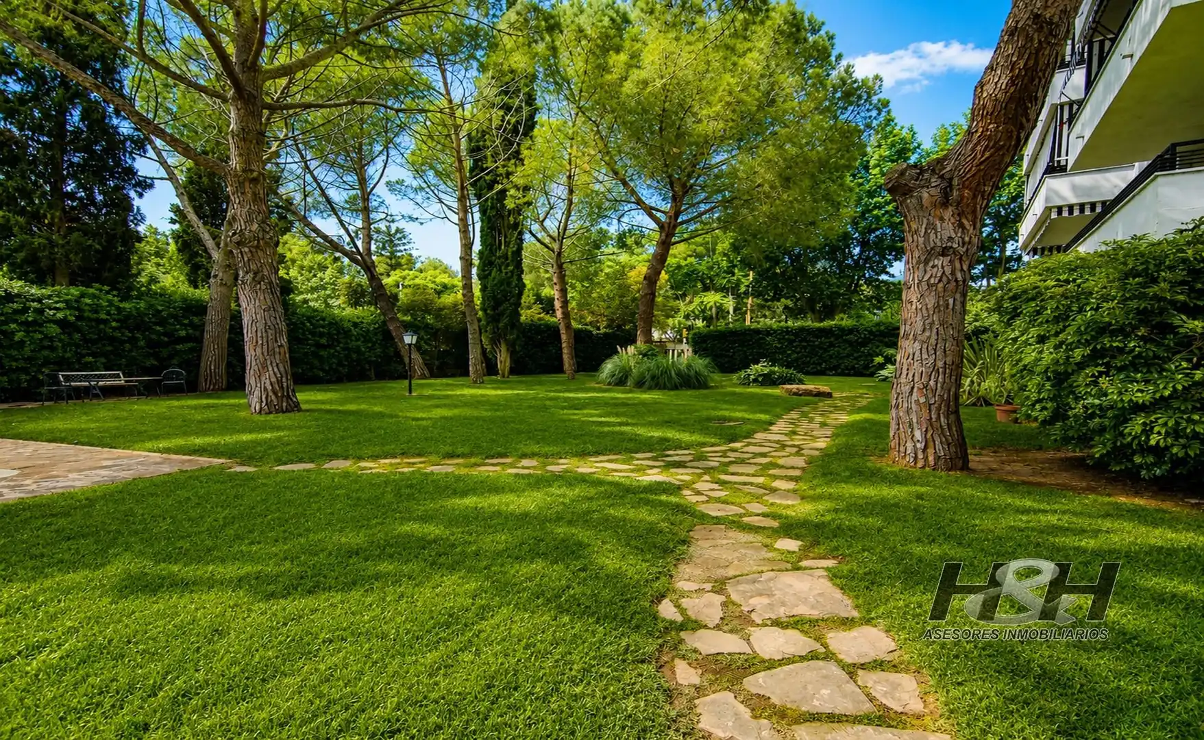 Jardín de Piso en venta en Náquera con Jardín privado, Terraza y Balcón