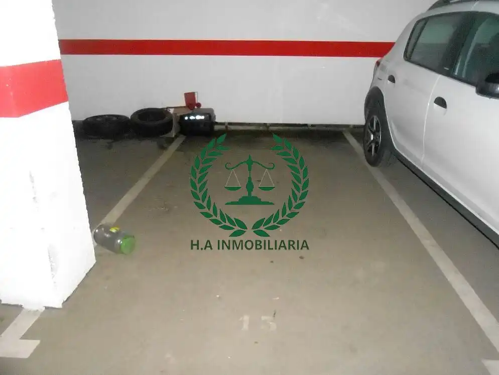 Parking of Garage for sale in El Vellón