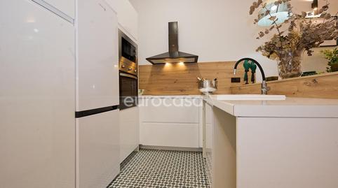 Foto 4 de Apartament en venda a Calle San Celedonio, General Dávila, Santander