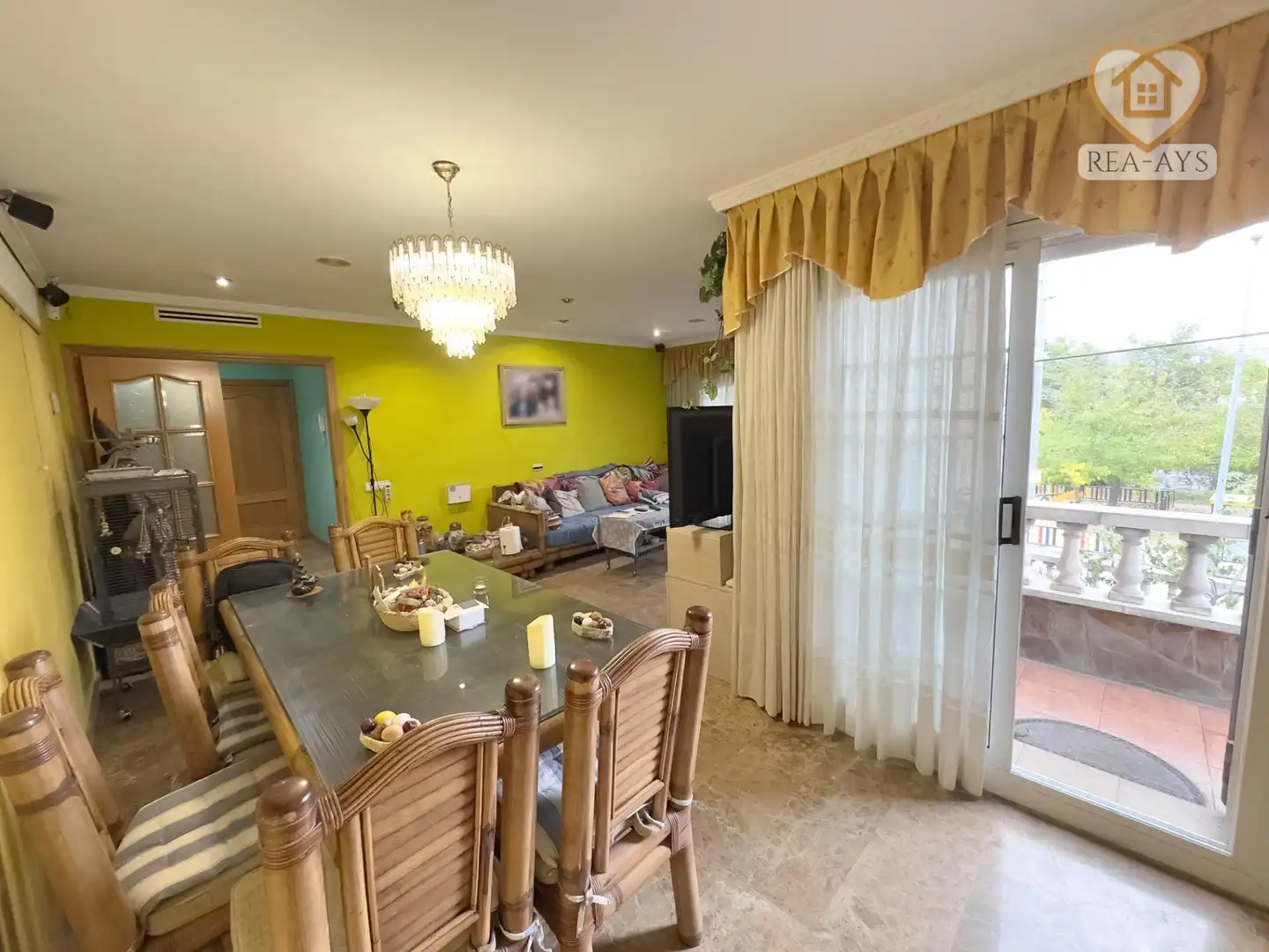 Dining room of Houses for sale in Sant Vicenç Dels Horts  with Air Conditioner, Private garden and Terrace