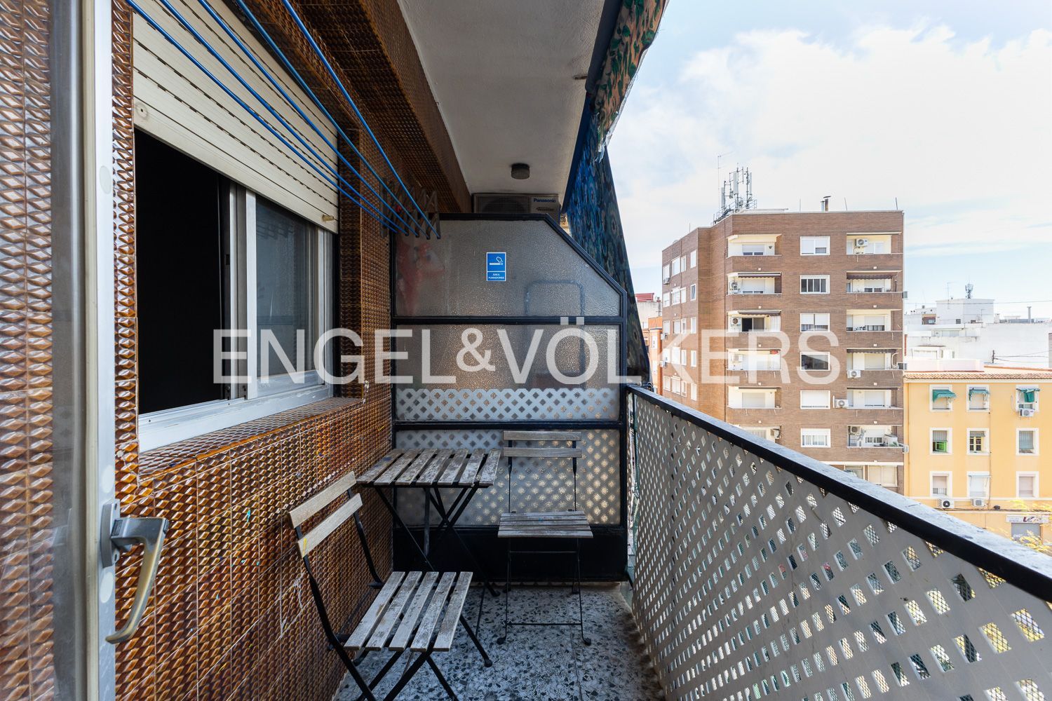 Terrassa de Apartament en venda en  Valencia Capital amb Calefacció i Balcó