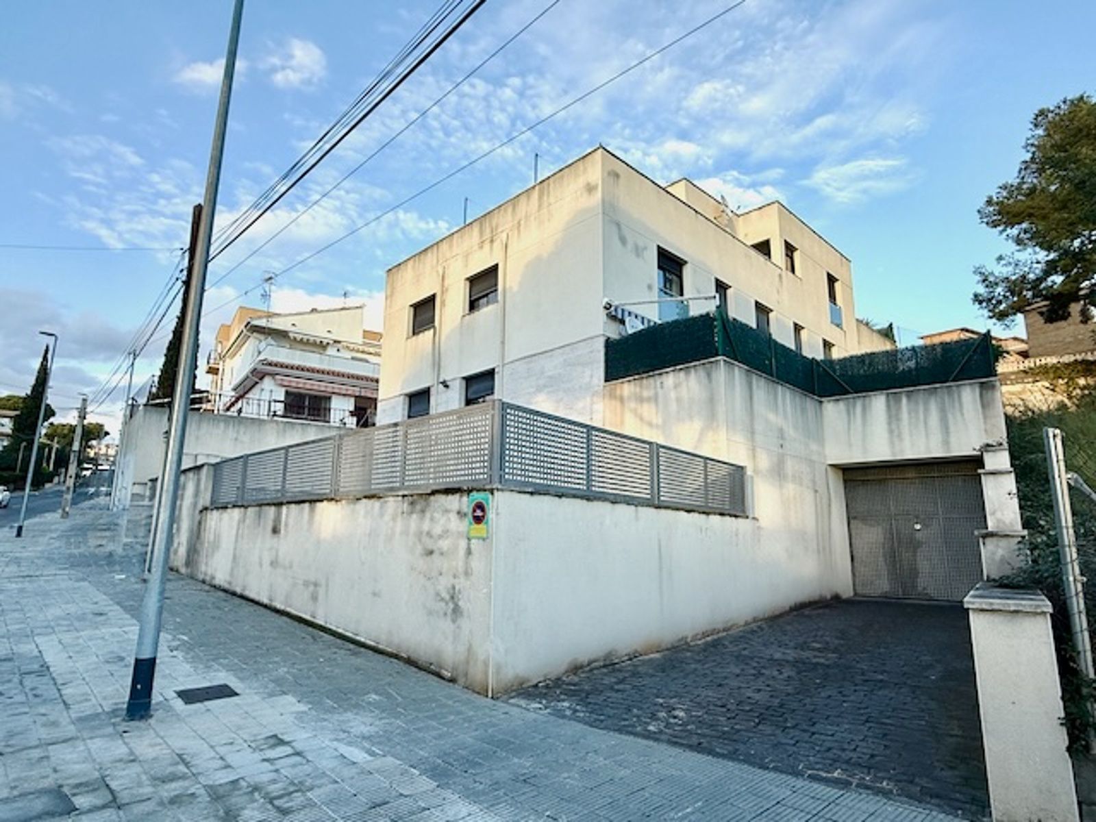 Pis de lloguer a França, Segur de Calafell