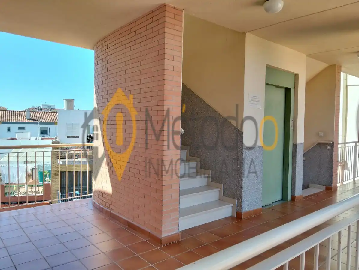 Terrassa de Pis en venda en La Algaba amb Aire condicionat